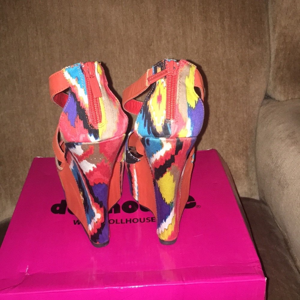 Platform Wedges - Picture 3 of 3